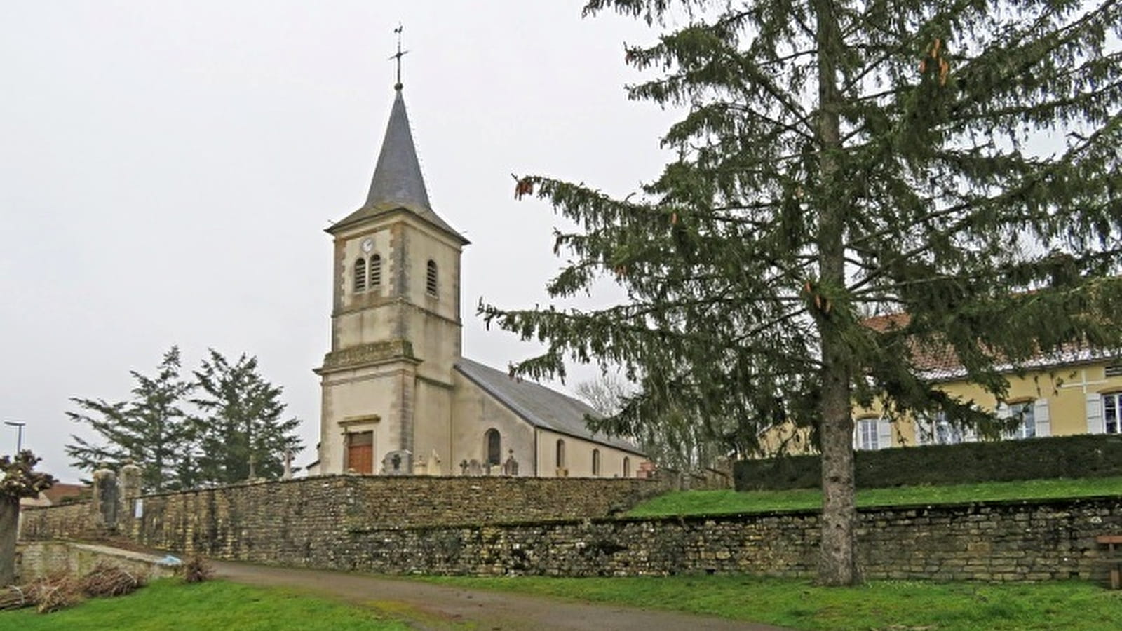 Église Saint-Pierre