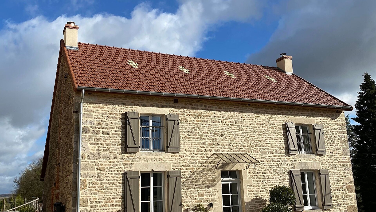 LA GRANGE AUX AVOINES : LA MAISON DE FERME