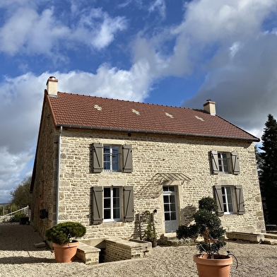 LA GRANGE AUX AVOINES : LA MAISON DE FERME